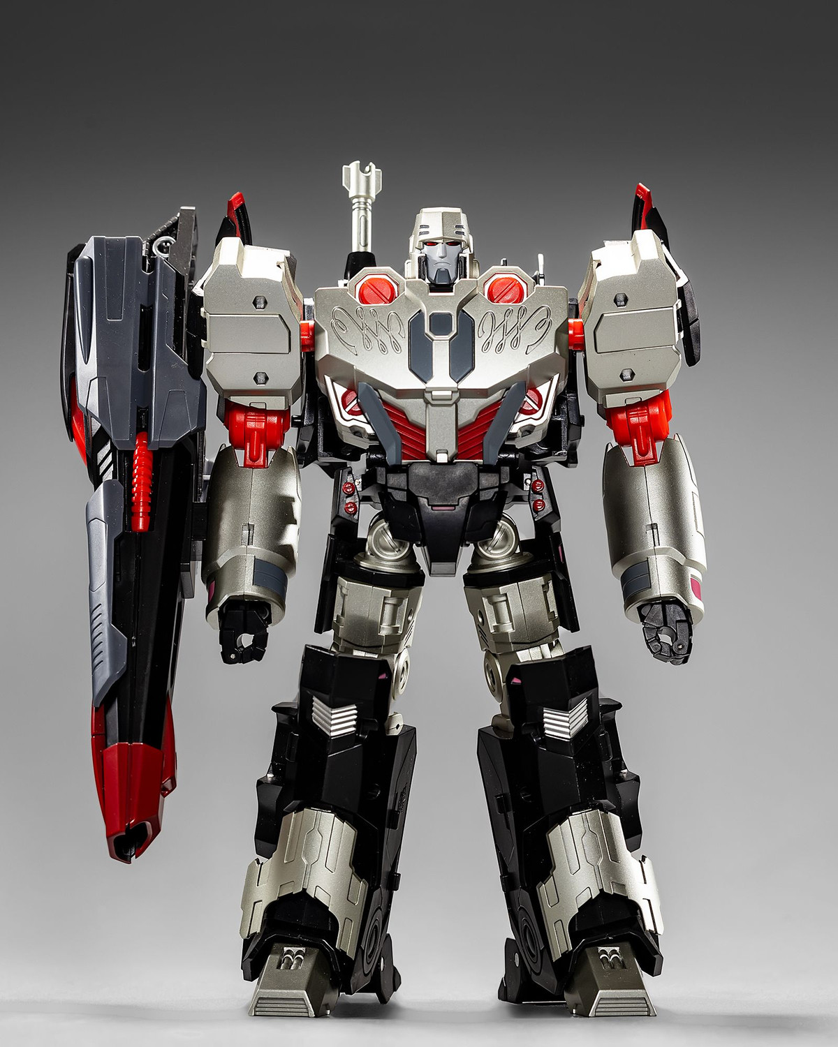 Mastermind Creations- Reformatted R-28 - Tyrantron (2023 Reissue)