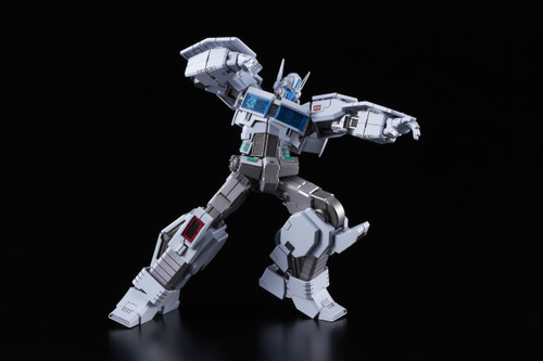 flame toys ultra magnus