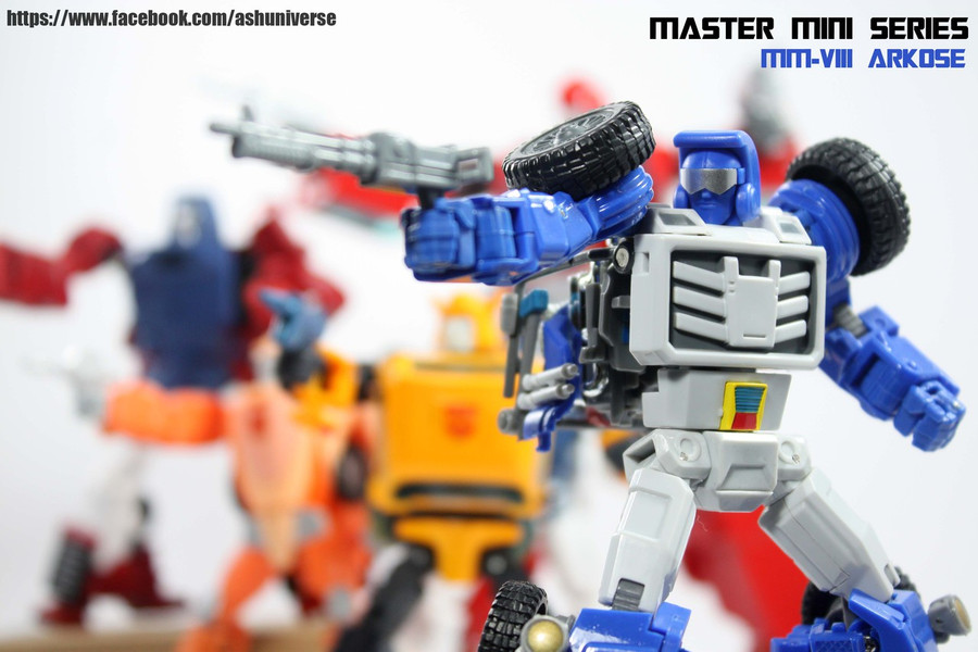 X-Transbots - MM-VIII Arkose Re-issue