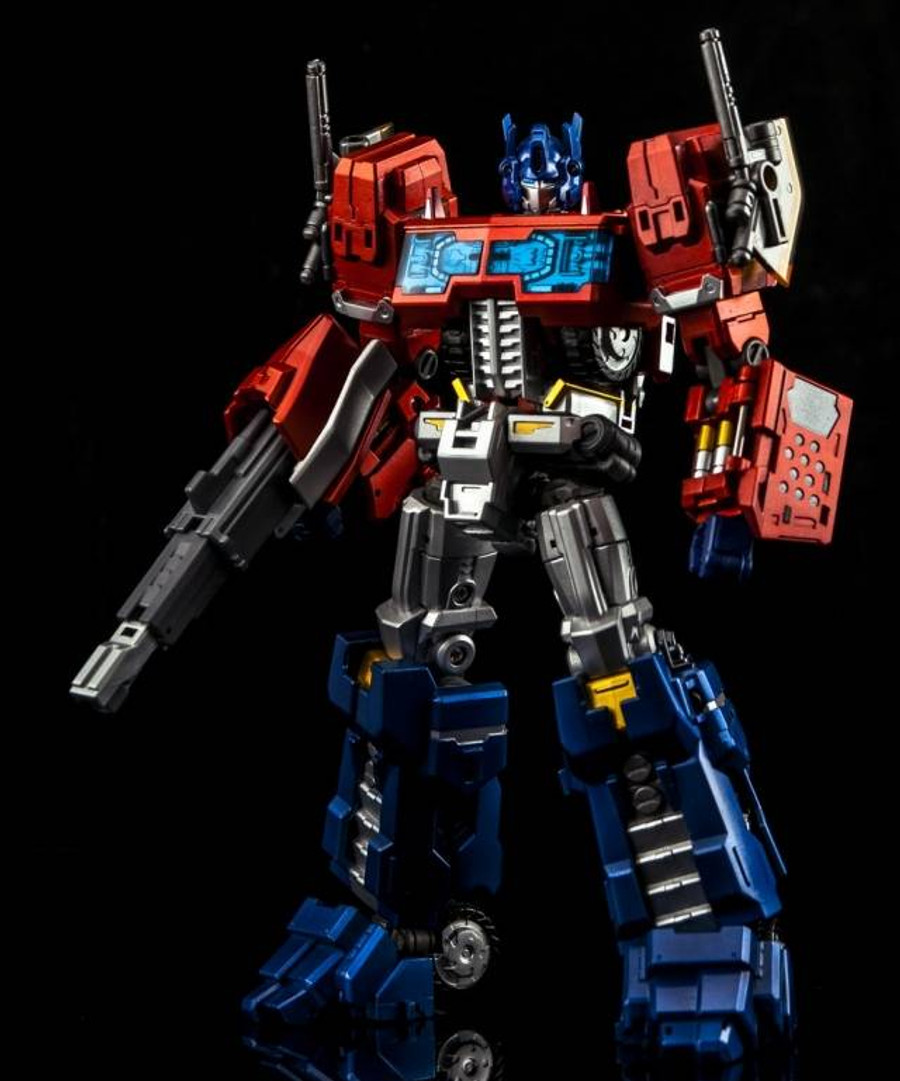 MakeToys - Cross Dimension - MTCD-01P Striker Manus (Premium)