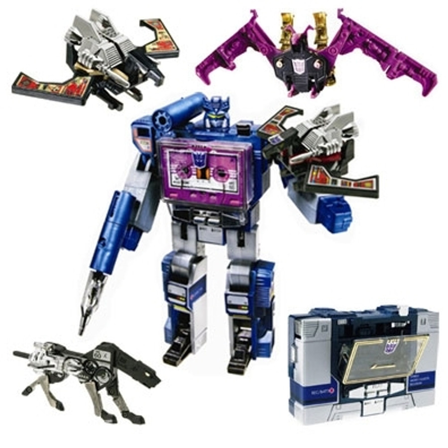 Universe Soundwave SDCC Exclusive