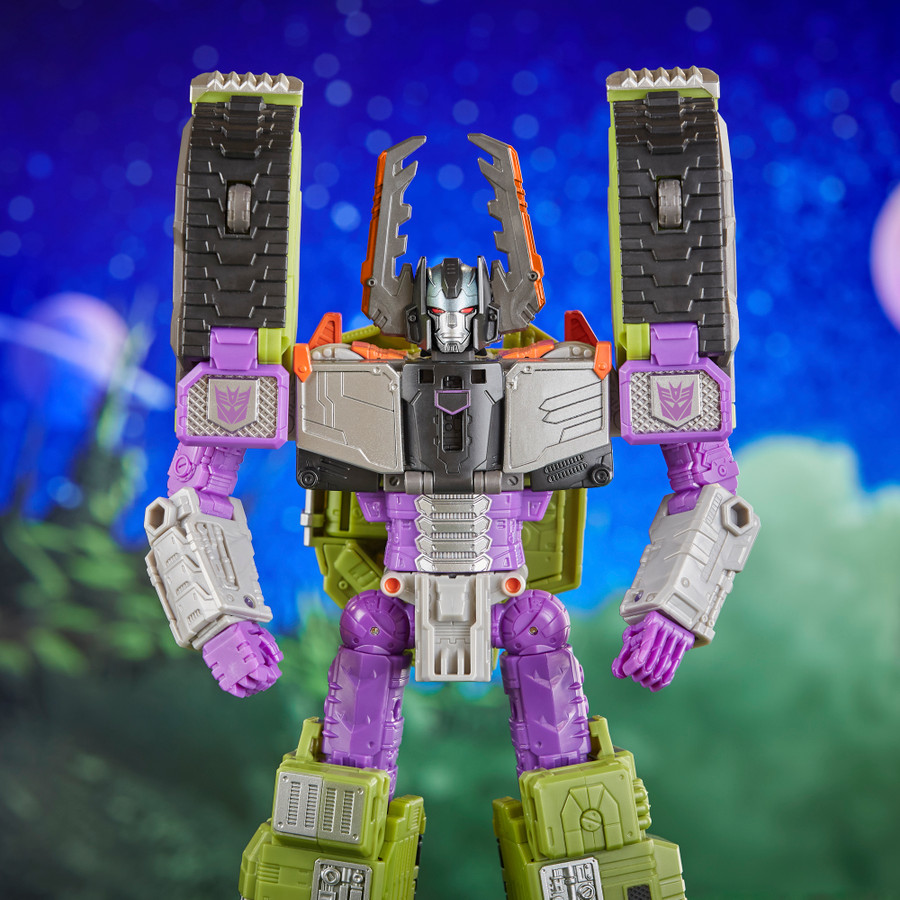 Transformers Generations - Legacy Evolution - Leader Armada Universe Megatron