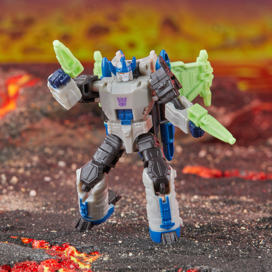 Transformers Generations - Legacy United - Core Class Energon Universe Megatron