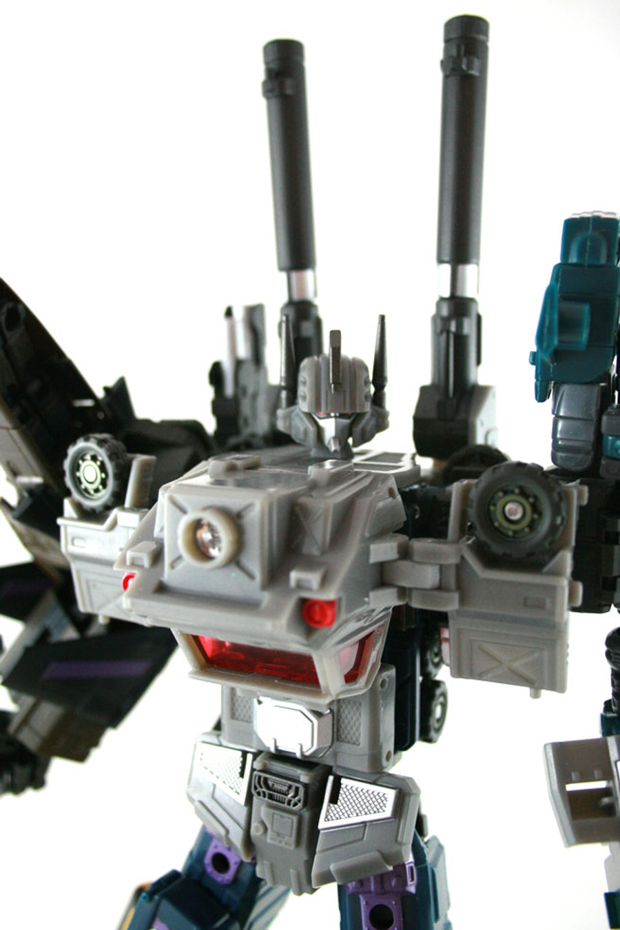 FansProject - Crossfire 02 - Explorer & Munitioner - G1 Colors