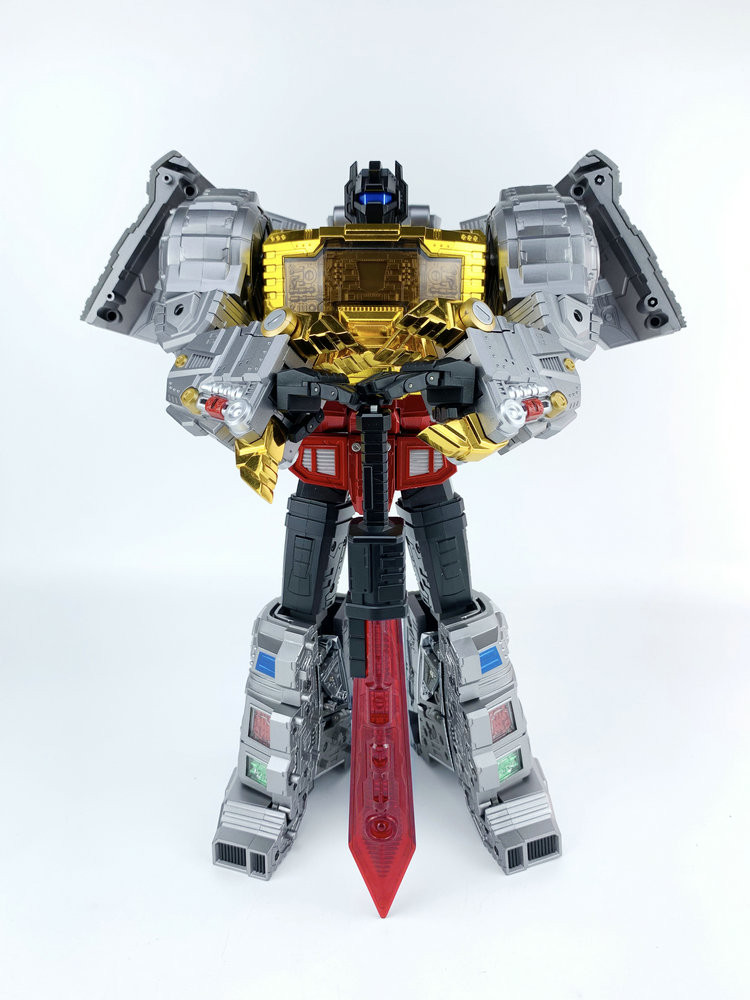 Transformers News: Ages Three and Up Product Updates