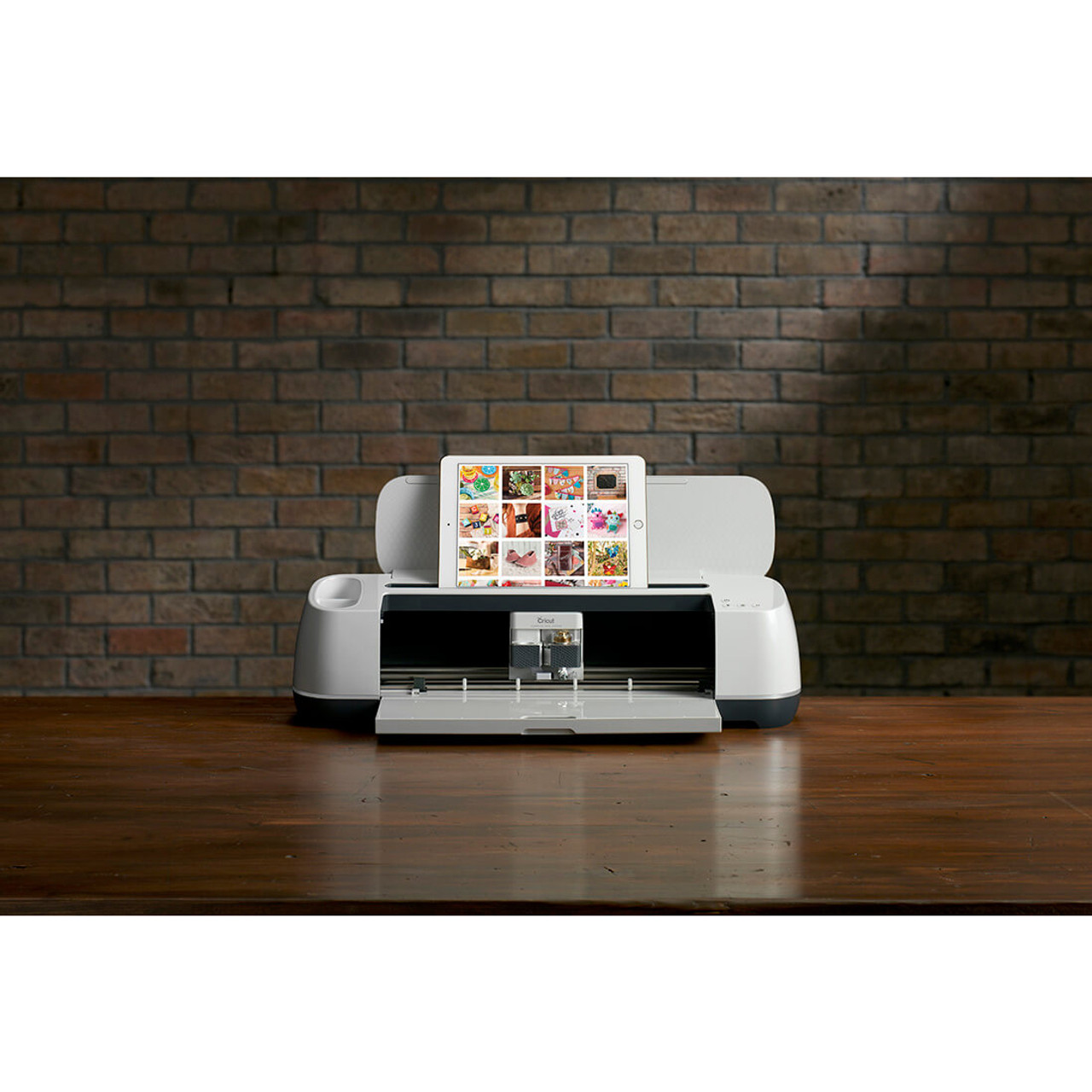 Provo Craft Cricut Maker Electronic Cutting System