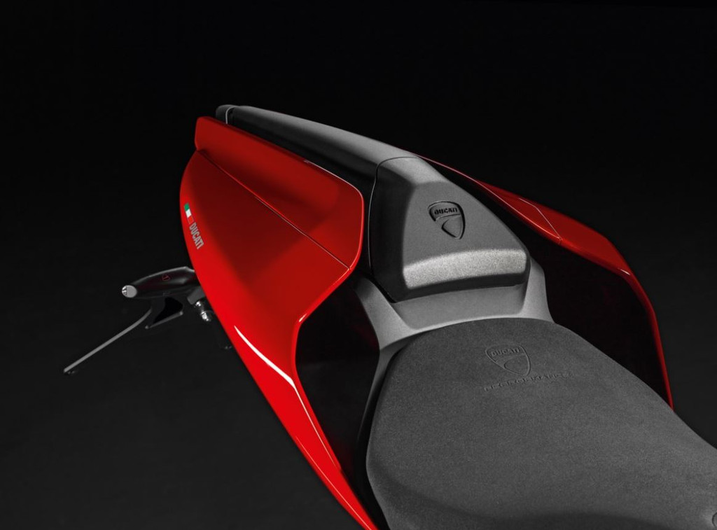 Panigale 959 Passenger Seat Cover (Red)