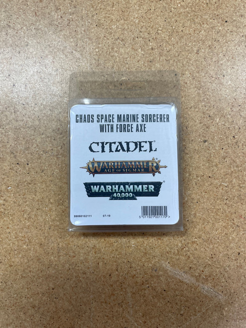 Picture of Chaos Space Marines Sorcerer w/ Force Axe