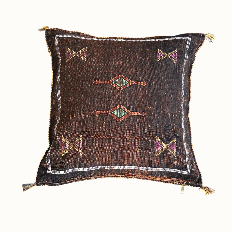 moroccan throw pillows