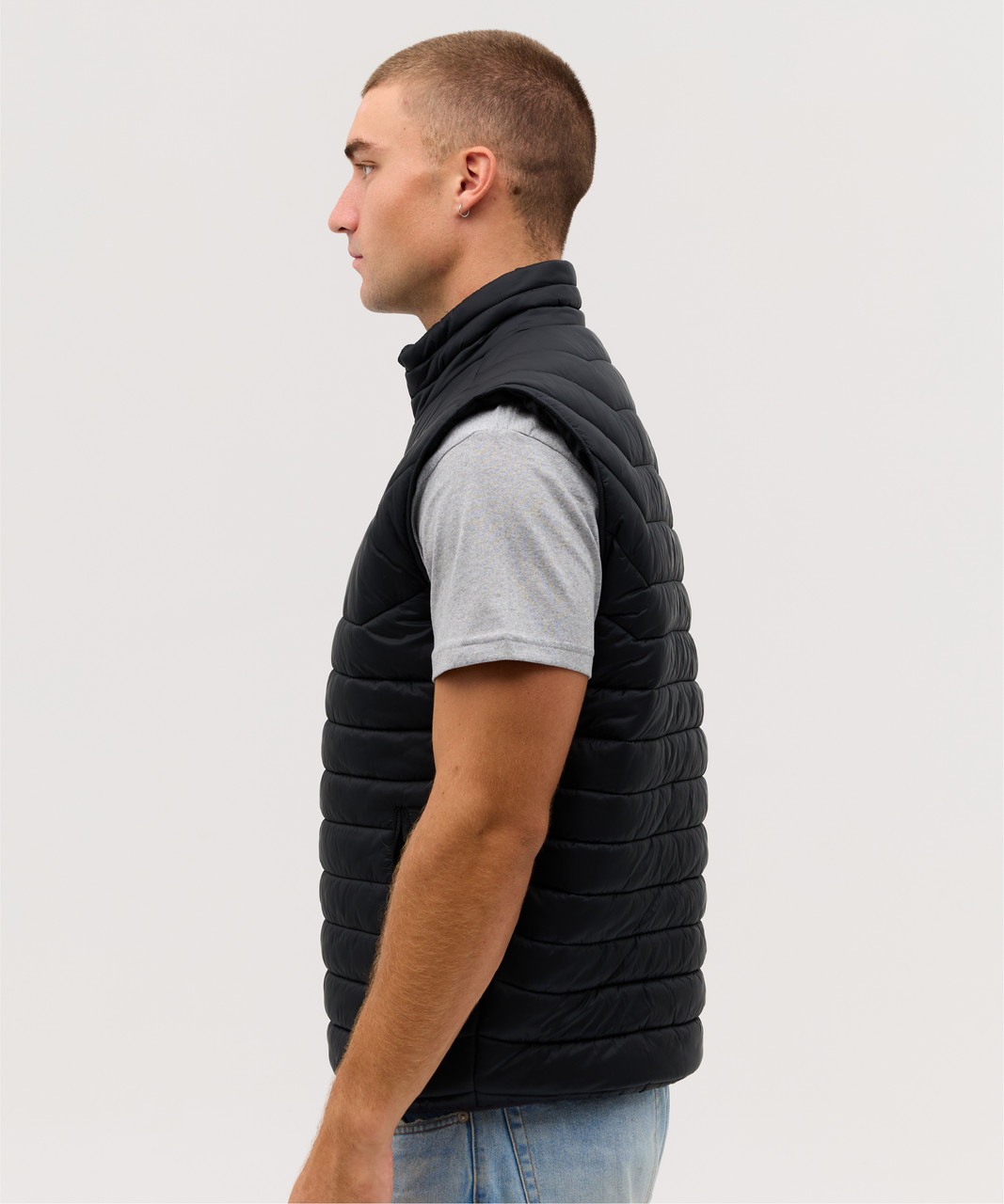 Proper Puffer Vest – Vests – available in black, blue colours