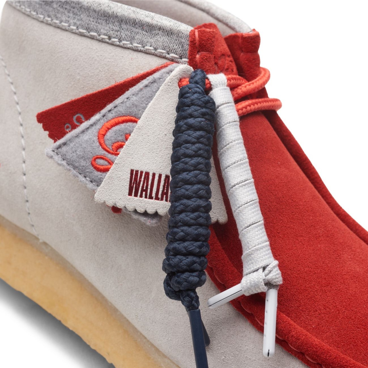 Clarks Wallabee- VCY Grey/Red Suede - GQ Gentlemen display picture 3