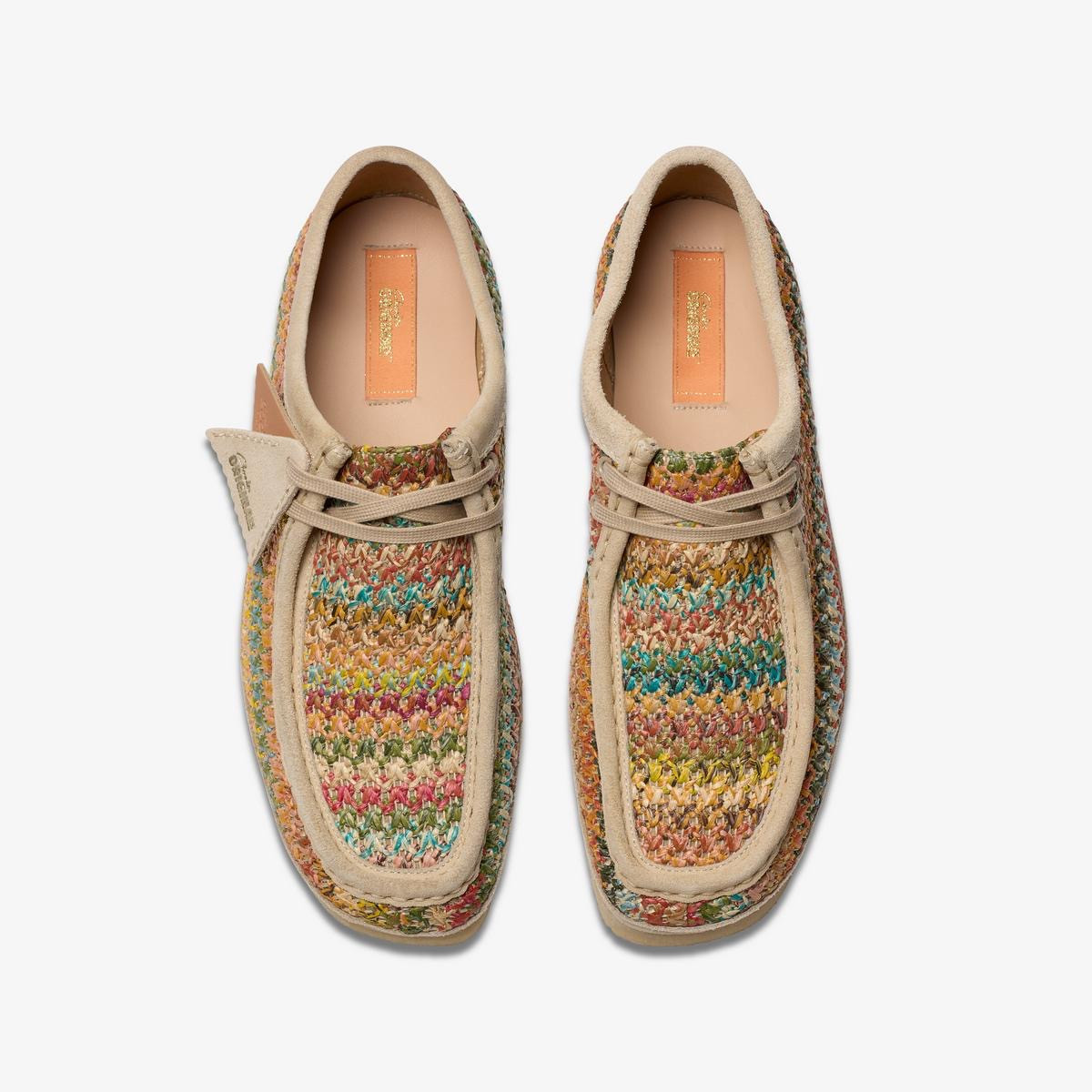 Clarks Wallabee Multi Raffia クラークス　ワラビー Clarks-Multicolor Raffia - GQ Gentlemen's Quarters Fashion By GQ