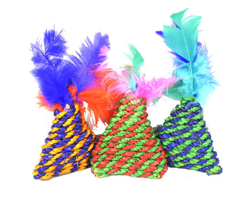 Triangle w/catnip & feathers