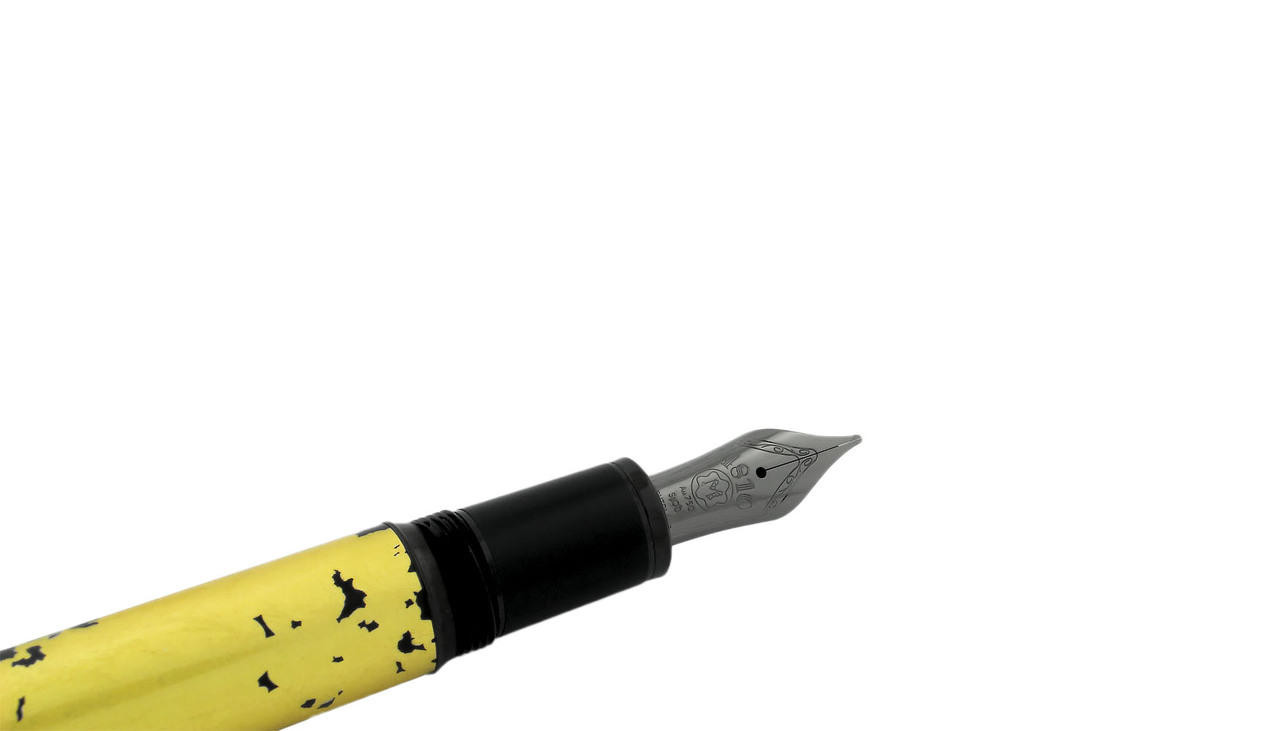 MONTBLANC MeisterstÃ¼ck Calligraphy Solitaire 146 (M) Nib Fountain