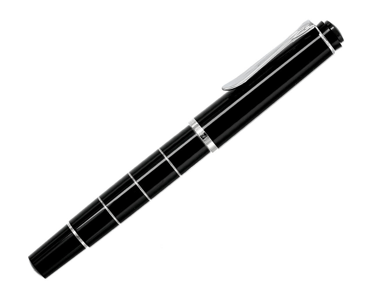 Pelikan Souverän M200 Fountain Pen, Fine Nib, Black, 1 Each (993915)