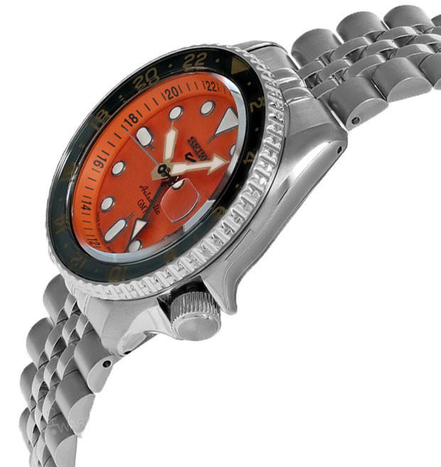 SEIKO Sports SKX Sports Style GMT Series Orange Dial