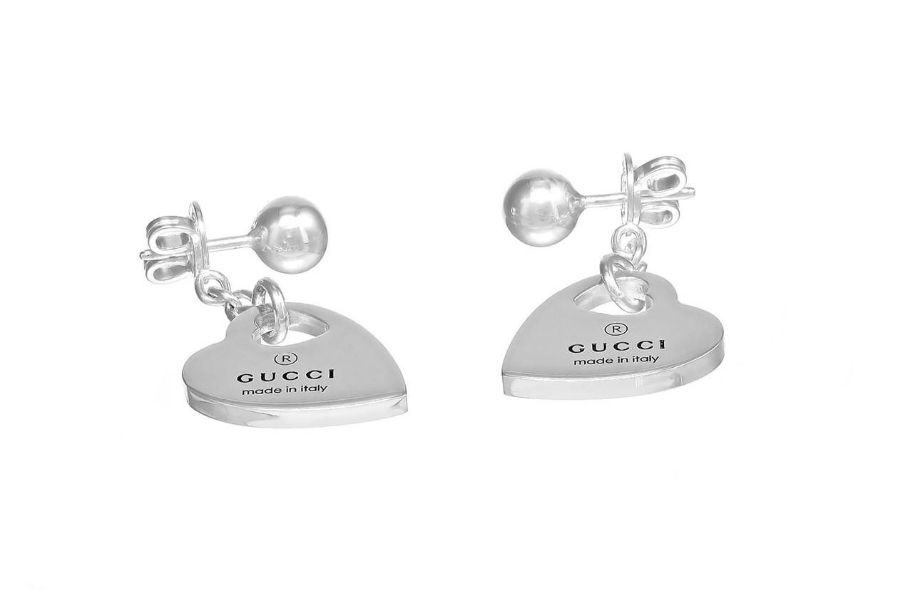 アクセサリーその他 GUCCI Woman Jewel Silver YBC774052001 GUCCI Trademark Sterling Silver Dangling Heart Earrings