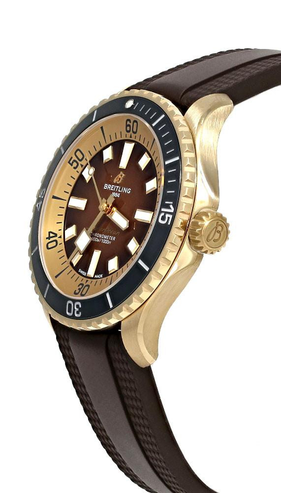 BREITLING Superocean Automatic 44MM Brown Rubber Men display picture 1