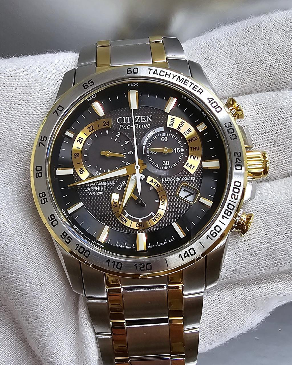 CITIZEN Eco-Drive 腕時計 ブラック/ゴールド Men's Citizen Eco-Drive® 1/10 CT. T.W. Diamond Corso Two