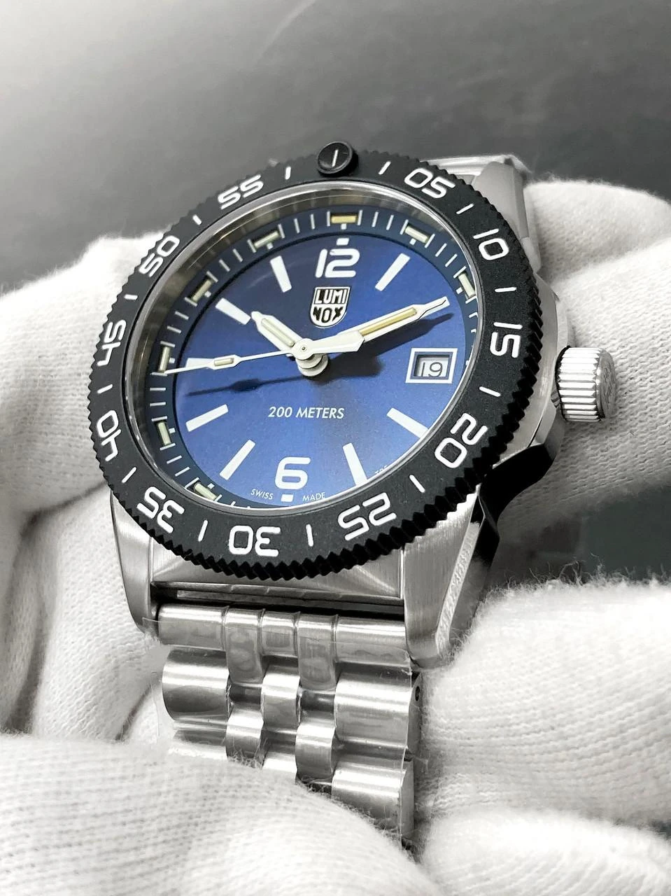 LUMINOX Pacific Diver Ripple Quartz 39MM Men