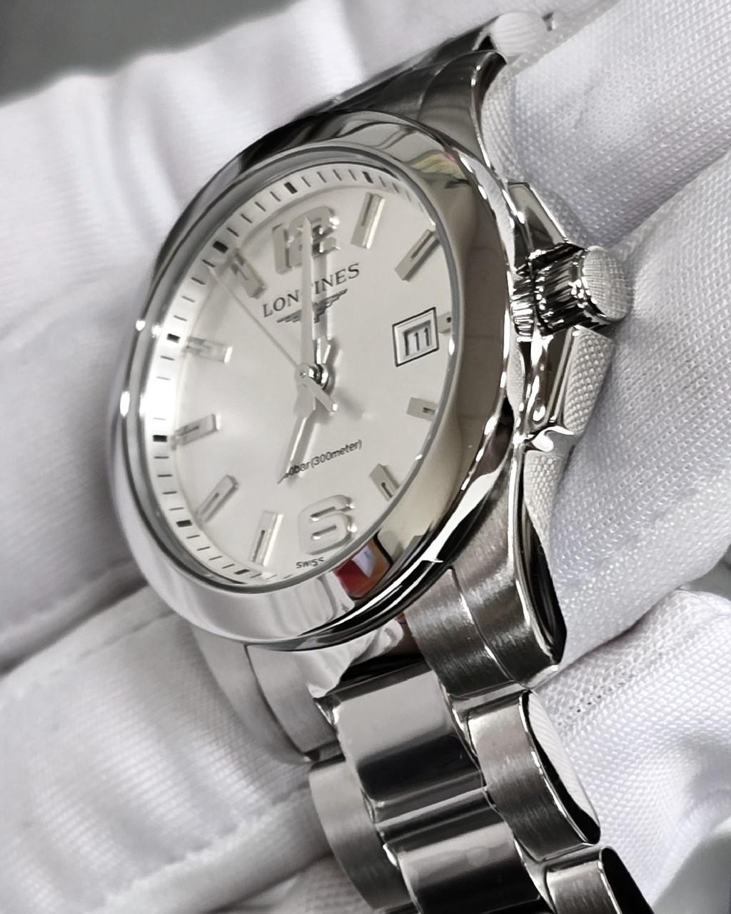 LONGINES Conquest Quartz SS 29.5 MM Silver Dial Women's Watch L3
