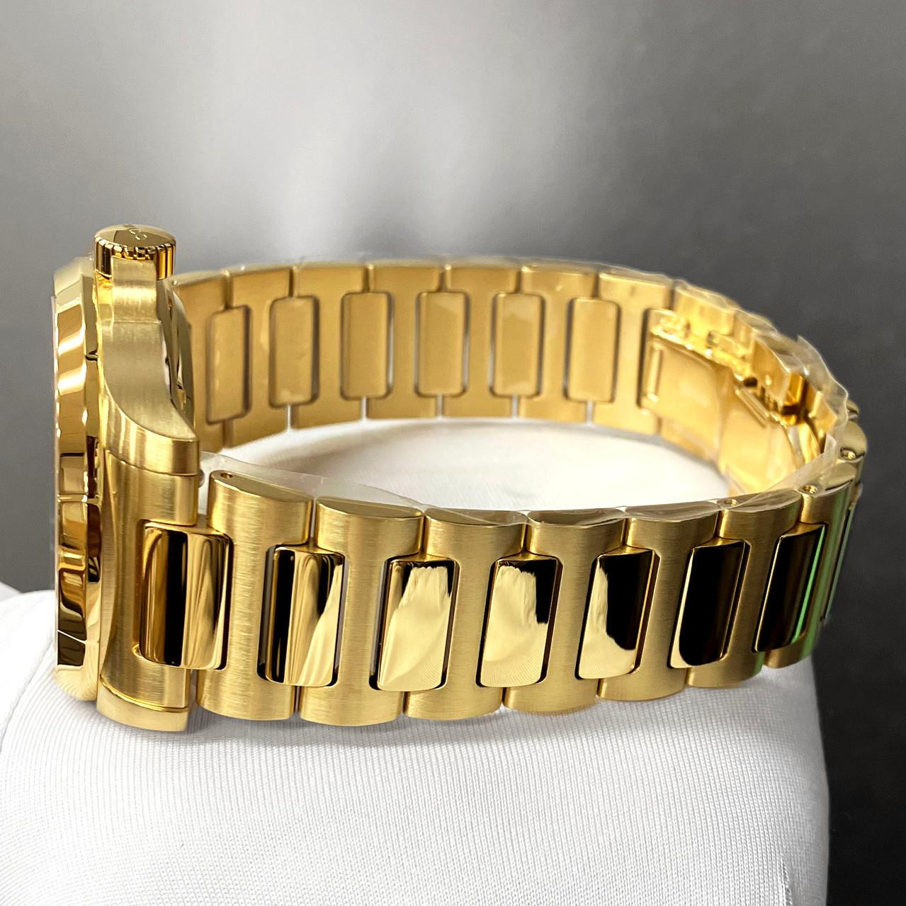 MIDO Multifort TV Big Date Automatic SS 40MM Champagne Dial Men's