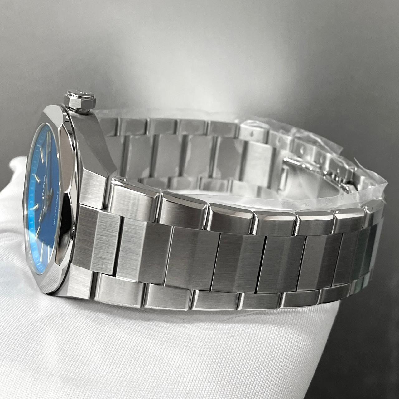 MIDO Multifort 8 One Crown Automatic SS 40MM Turquoise Dial Men's