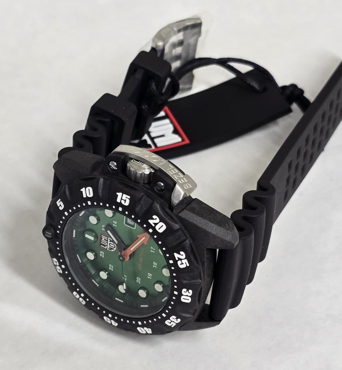 LUMINOX Scott Cassell Deep Dive 45MM Green Dial Rubber Men's Watch