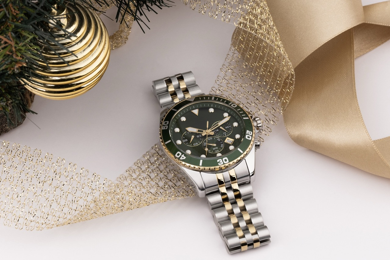 Luxury Watches That Make The Perfect Holiday Gift