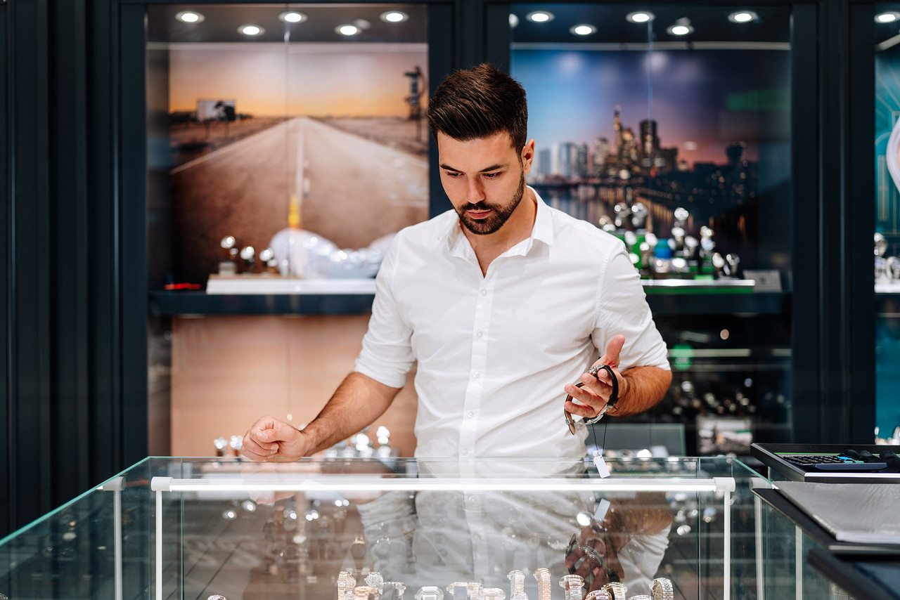 The Ultimate Beginner’s Guide to Buying Your First Luxury Watch