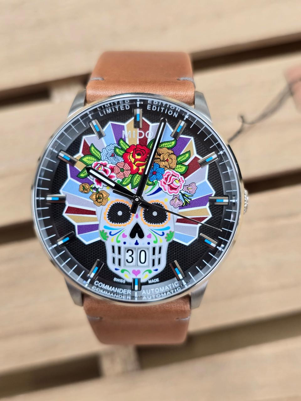 MIDO Commander Big Date Homenaje Limited Edition 42mm Men's Watch