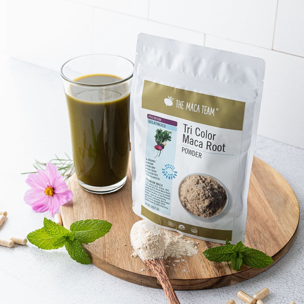 Gelatinized maca powder prepared with a warm drink for daily use