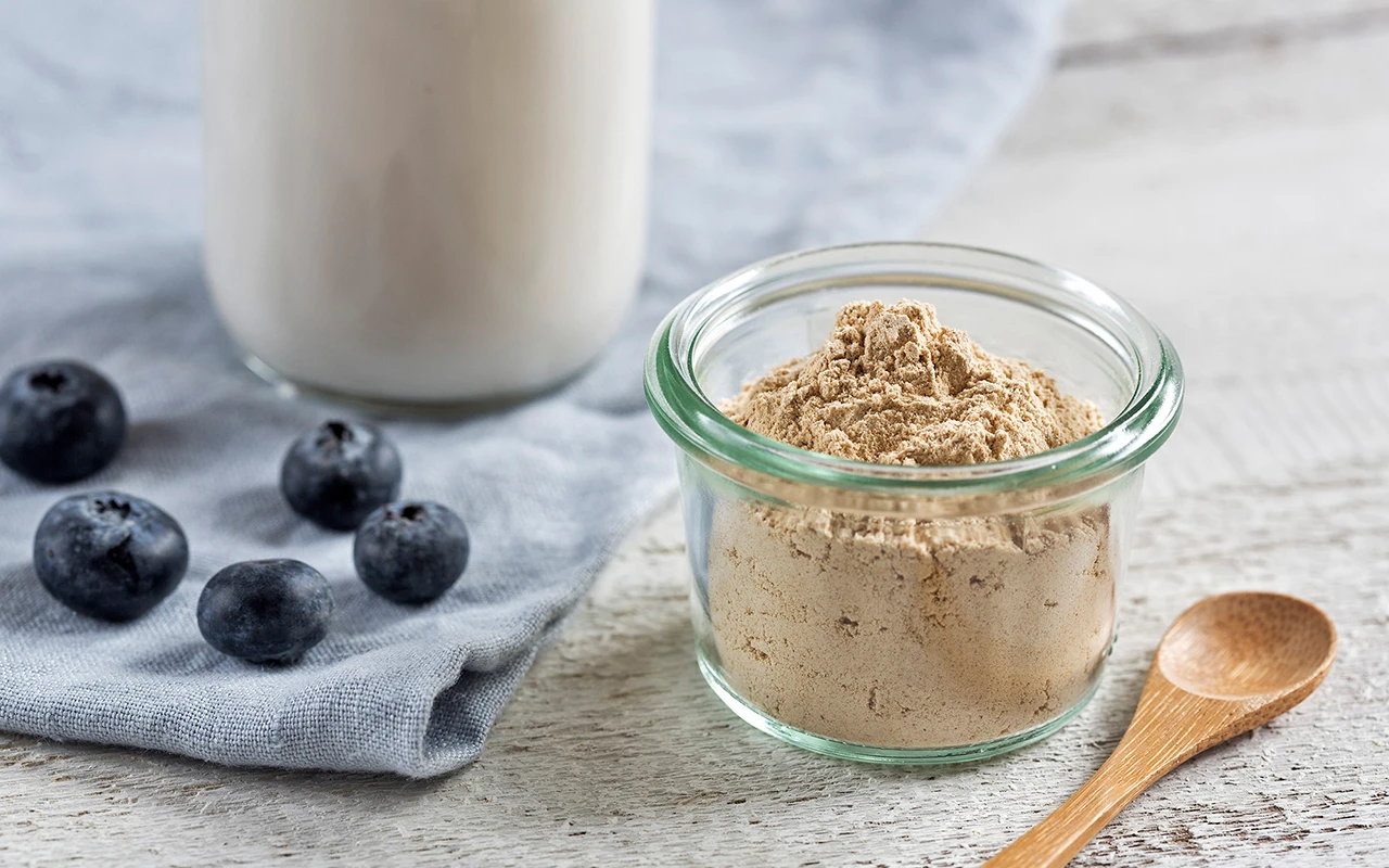 Gelatinized maca powder shown in an everyday lifestyle setting