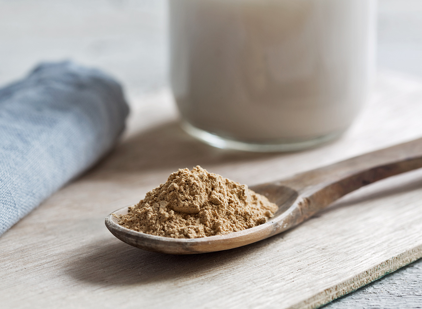 gelatinized tri-color maca powder serving suggestion