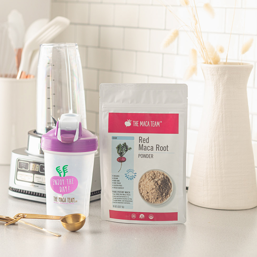 Maca for athletes blended into a daily smoothie routine