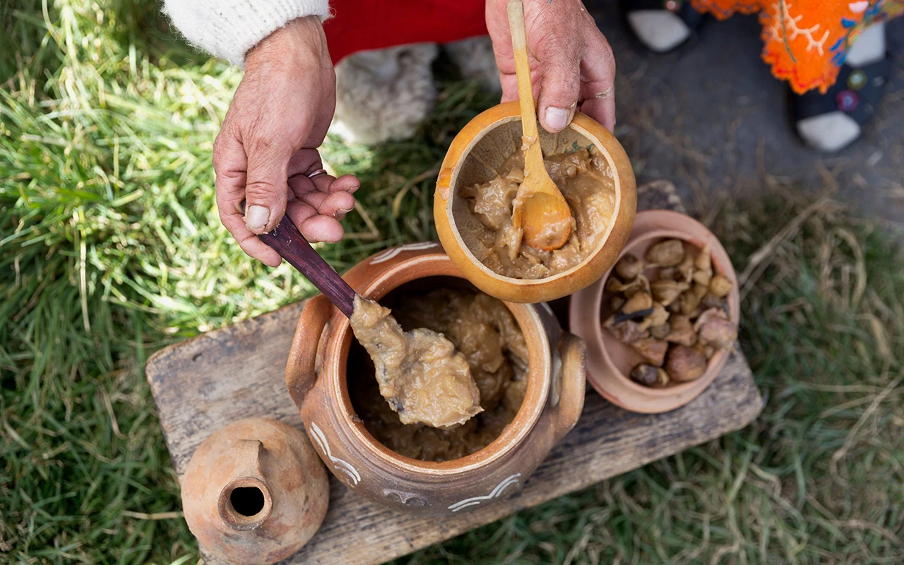 Traditional maca mazamorra preparation with maca root
