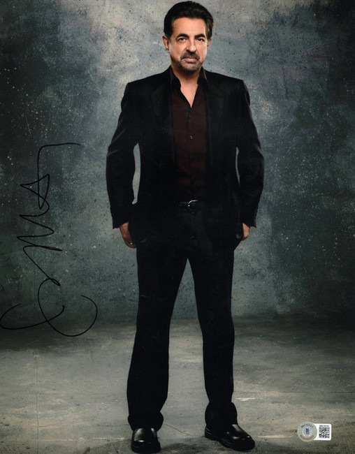 Joe Mantegna Signed Autographed 11X14 Photo Criminal Minds BAS BB59646