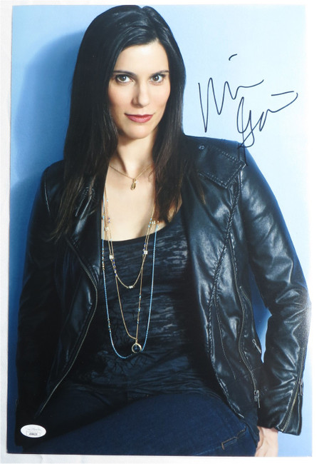 Milena Govich Signed Autographed 12X18 Photo Law & Order Cassady JSA AS84229