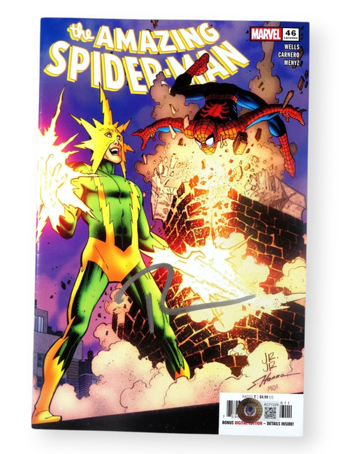 Tobey Maguire Signed Autographed Comic Book Amazing Spider-Man BAS AC71239