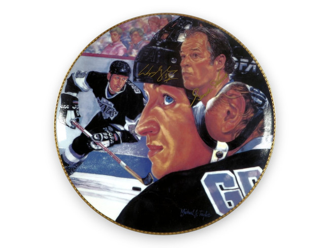 Wayne Gretzky Gordie Howe Signed Autographed Collector's Plate #/1851 Gartlan