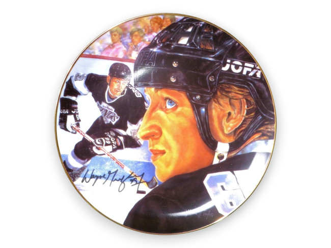 Wayne Gretzky Unsigned Collector's Plate "The Great One" Kings #/10000