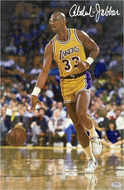 Kareem Abdul-Jabbar Autographed 12x18 Matted Photo Bucks Lakers PSA AQ33277