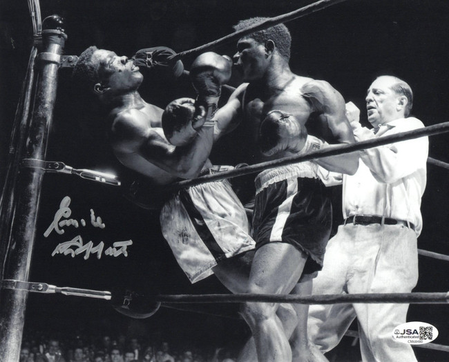 Emile Griffith Signed Autographed 8X10 Photo Vintage Action Shot JSA CM68480