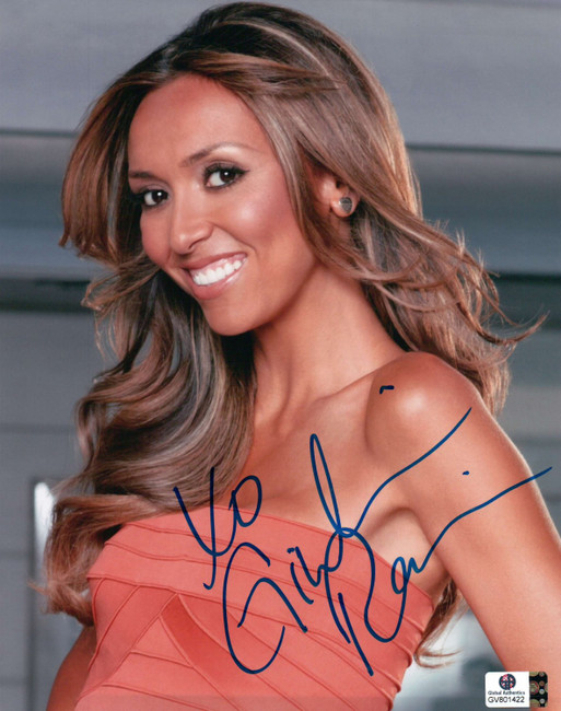 Giuliana Rancic Signed Autographed 8X10 Photo Cute Sexy Smile GV801422