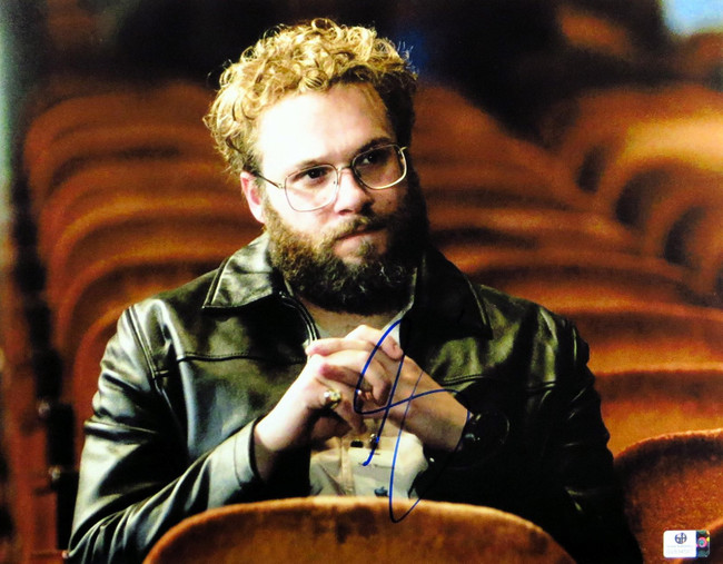 Seth Rogen Signed Autographed 11X14 Photo Sitting in Theatre GV834597