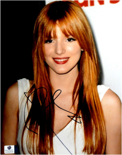 Bella Thorne Hand Signed Autographed 8x10 Photo Sexy Beautiful GA GV 842839