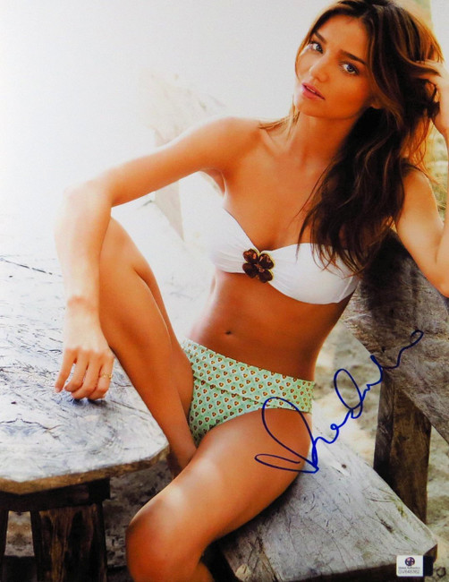 Miranda Kerr Signed Autographed 11X14 Photo Gorgeous Sexy Bikini GV848362