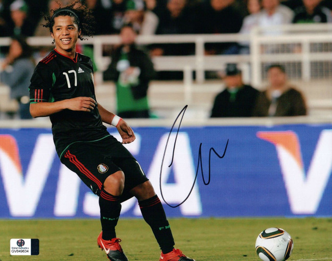 Giovani dos Santos Signed Autographed 8X10 Photo LA Galaxy Mexico Smile GV849634