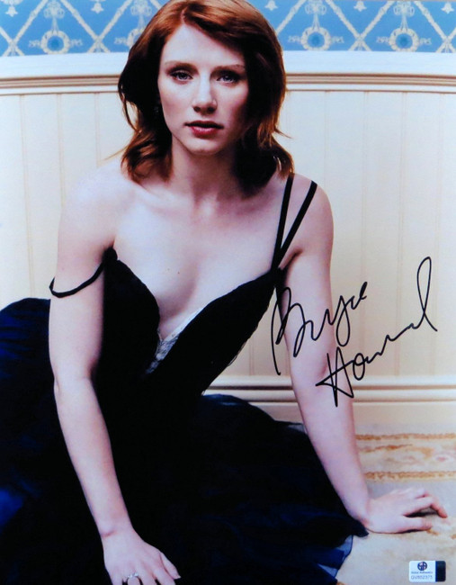 Bryce Howard Signed Autographed 11X14 Photo Sexy Gorgeous Black Dress GV852375