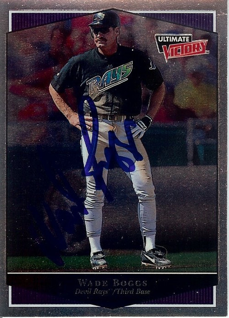 Wade Boggs Signed Autographed Baseball Card 1999 Ultimate Victory #108 GV866442